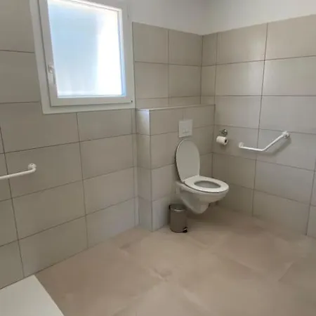 Villa 120M2 Acces Pmr Piscine Chauffee Et Jacuzzi Orgnac-l'Aven Exterior photo