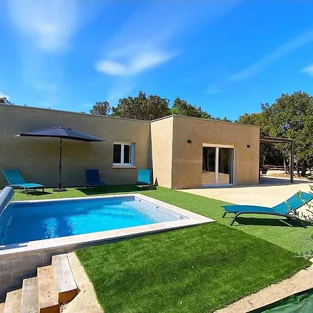 Villa 120M2 Acces Pmr Piscine Chauffee Et Jacuzzi Orgnac-l'Aven Exterior photo