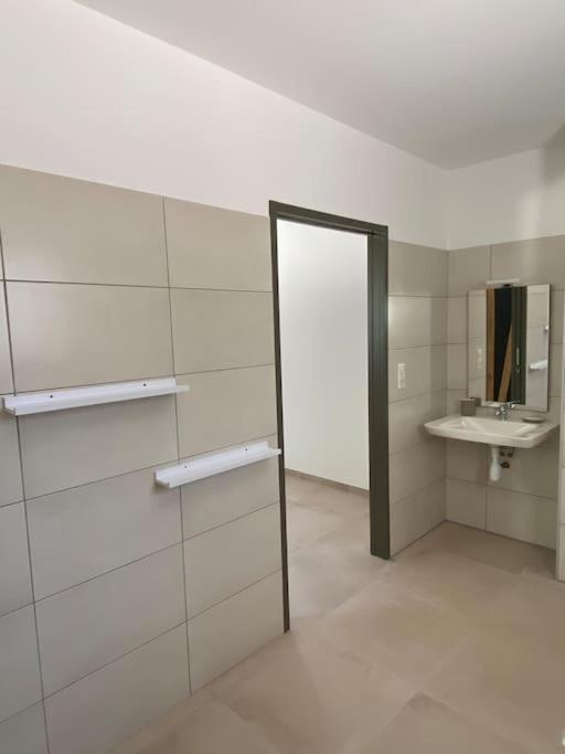 120m2 Acces Pmr Piscine Chauffee Et Jacuzzi * Orgnac-lʼAven