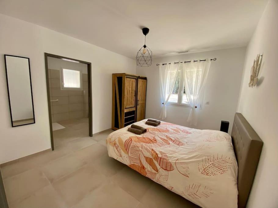 Villa 120m2 Acces Pmr Piscine Chauffee Et Jacuzzi Orgnac-lʼAven